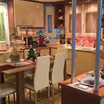 Apartamento Dina's Luxury Apartment- Trikala, *