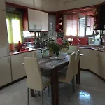 Dina's Luxury Apartment- Trikala, Apartamento *