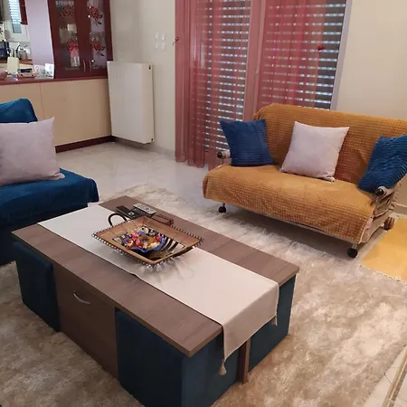 Dina's Luxury Apartment- Trikala,