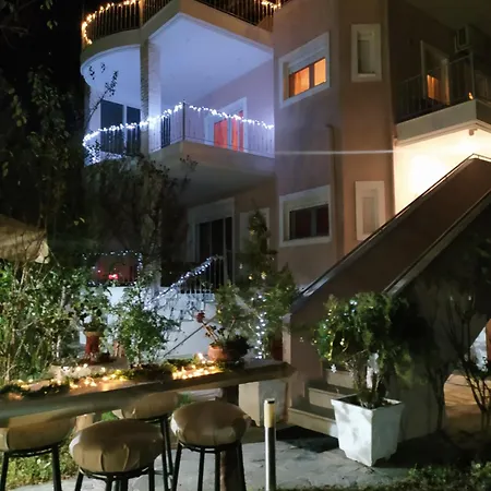 Dina's Luxury Apartment- Trikala, * Farkadona