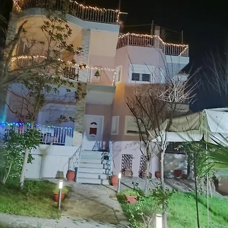 Apartamento Dina's Luxury Apartment- Trikala,